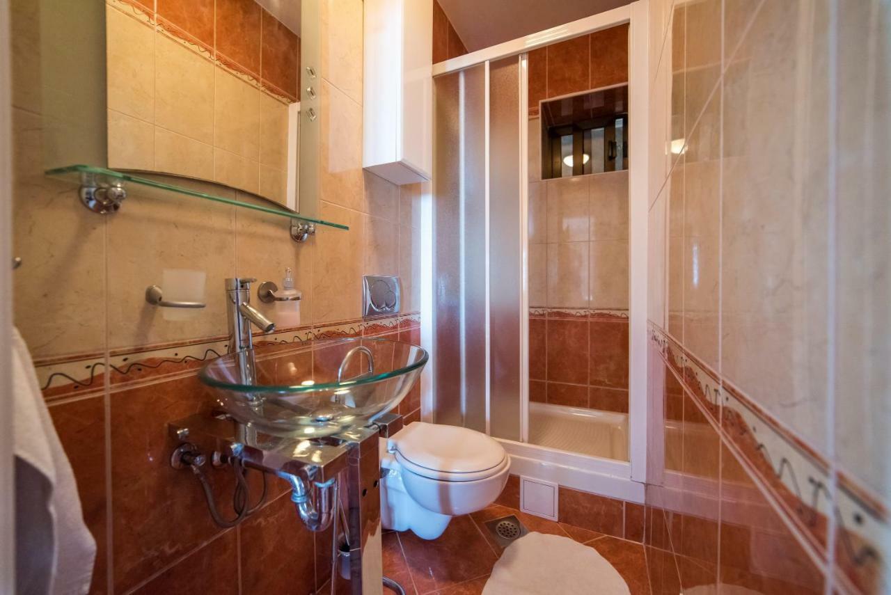 De Luxe Apartment Mediteran 3**** ドゥブロブニク エクステリア 写真